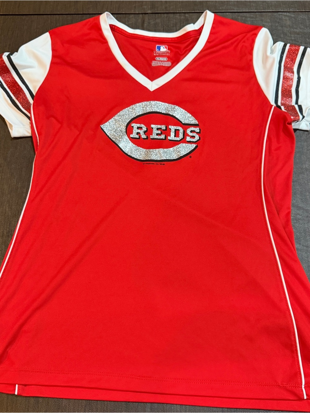 Cincinnati Reds MLB V-neck Jersey Henley T-shirt Women's Sz XL